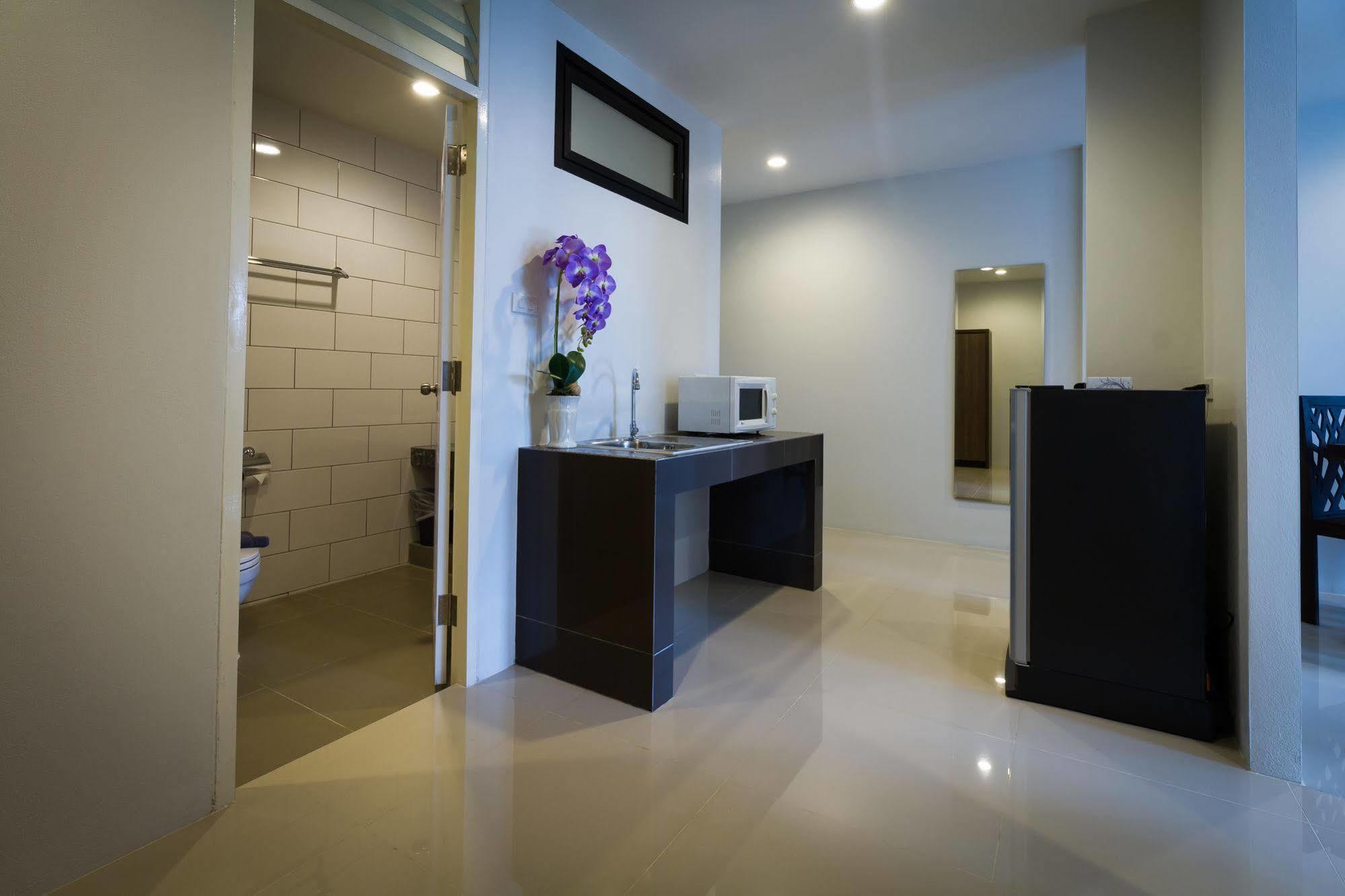 Rest Solution Chiang Mai Hotel Buitenkant foto